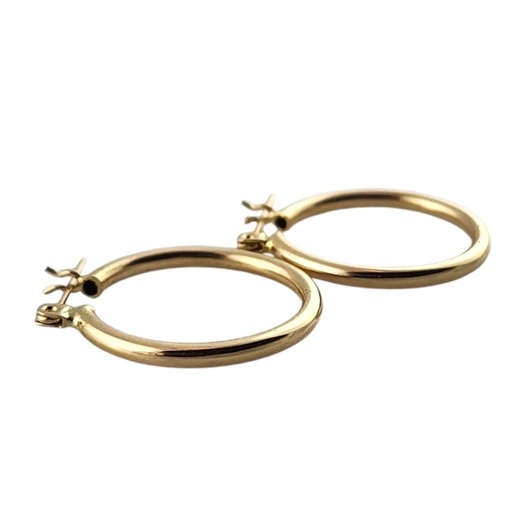 14 Karat Yellow Gold Circle Hoop Earrings #18504 - Picture 4 of 8